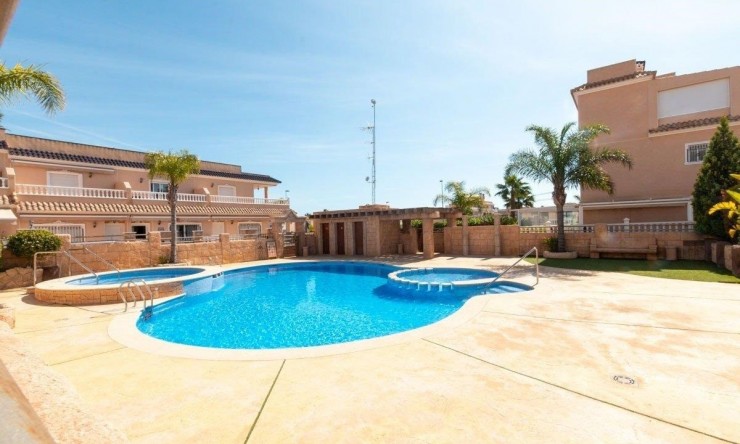Re-Sale - Apartment - Orihuela Costa - Los Dolses