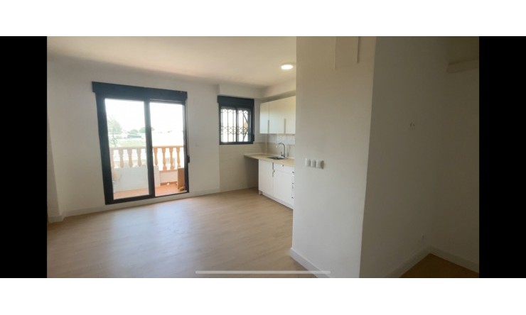 Re-Sale - Townhouse - Daya Nueva - Daya Nueva - Town