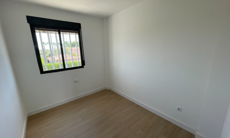 Re-Sale - Townhouse - Daya Nueva - Daya Nueva - Town