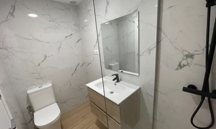 Re-Sale - Townhouse - Daya Nueva - Daya Nueva - Town