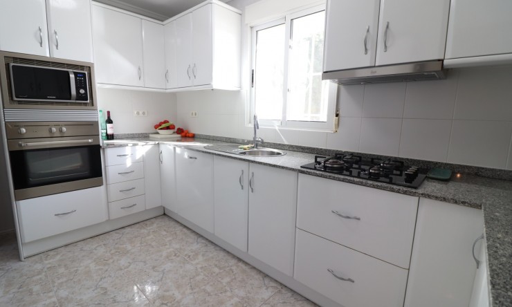 Re-Sale - Townhouse - Torrevieja - El Chaparral