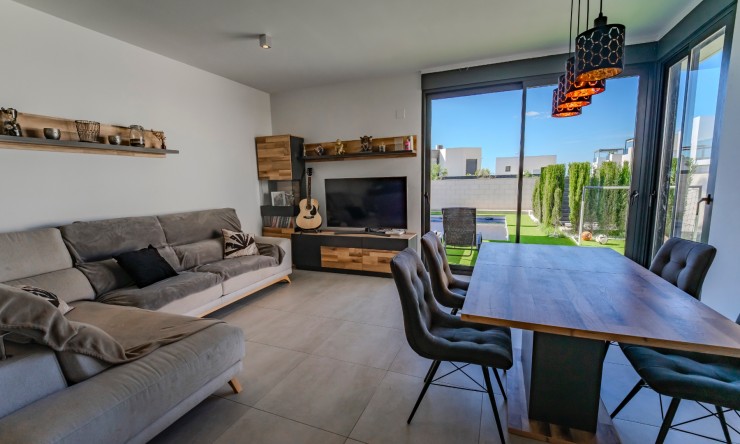 Re-Sale - Semi Detached Villa - Benijofar - Benijofar - Village