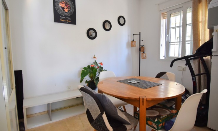 Re-Sale - Bungalow - Orihuela Costa - Playa Flamenca