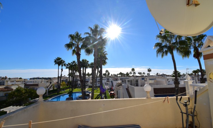 Re-Sale - Bungalow - Orihuela Costa - Playa Flamenca