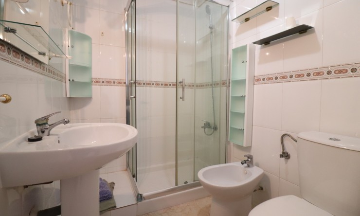 Re-Sale - Apartment - Torrevieja - San Luis