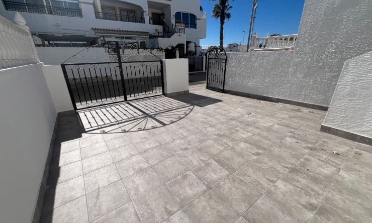 Re-Sale - Apartment - Los Montesinos - Entre Naranjos / Vistabella Golf