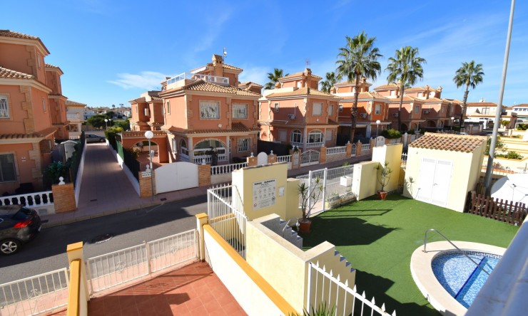 Re-Sale - Apartment - Orihuela Costa - Playa Flamenca