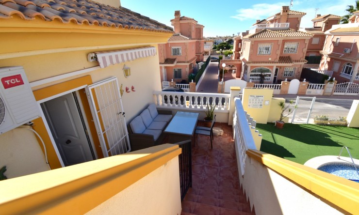 Re-Sale - Apartment - Orihuela Costa - Playa Flamenca