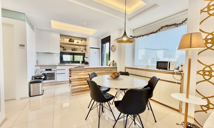 Re-Sale - Townhouse - Ciudad Quesada - Doña Pepa