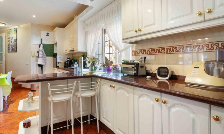 Re-Sale - Detached Villa - Orihuela Costa - Cabo Roig