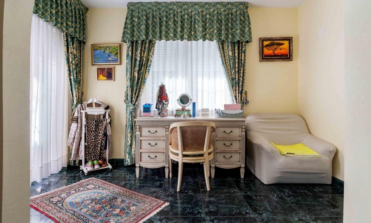 Re-Sale - Detached Villa - Orihuela Costa - Cabo Roig