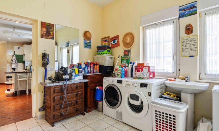 Re-Sale - Detached Villa - Orihuela Costa - Cabo Roig