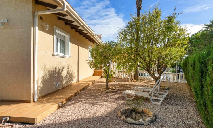 Re-Sale - Detached Villa - Orihuela Costa - Cabo Roig