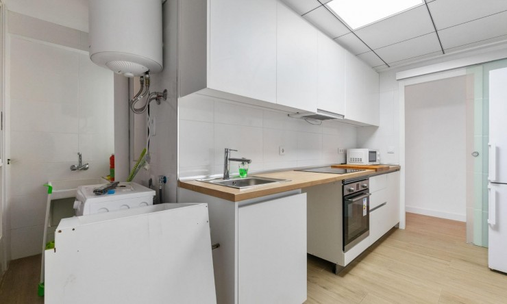 Re-Sale - Apartment - Torrevieja - Playa Del Cura