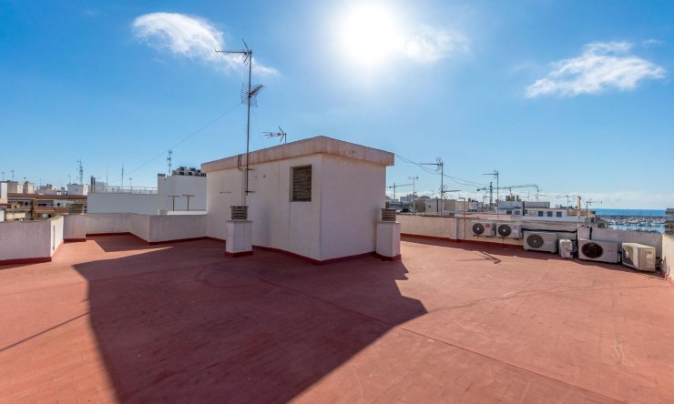 Re-Sale - Apartment - Torrevieja - Torrevieja - Centre