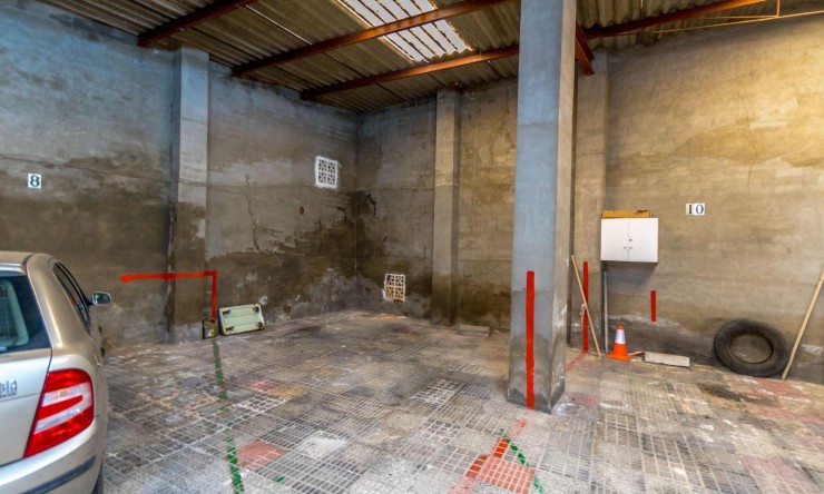 Re-Sale - Apartment - Torrevieja - Torrevieja - Centre