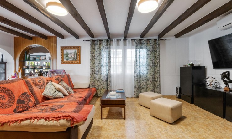 Re-Sale - Detached Villa - Torrevieja - Los Balcones