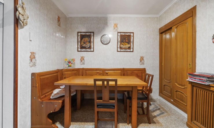 Re-Sale - Detached Villa - Torrevieja - Los Balcones