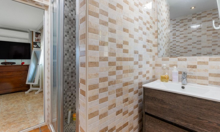 Re-Sale - Detached Villa - Torrevieja - Los Balcones