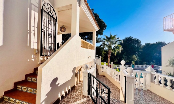 Re-Sale - Detached Villa - Orihuela Costa - Las Ramblas