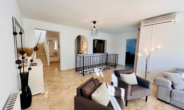 Re-Sale - Detached Villa - Orihuela Costa - Las Ramblas