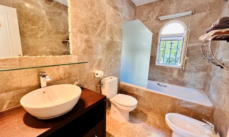 Re-Sale - Detached Villa - Orihuela Costa - Las Ramblas