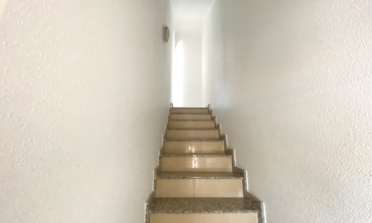 Re-Sale - Townhouse - Benijofar - Monte Azul