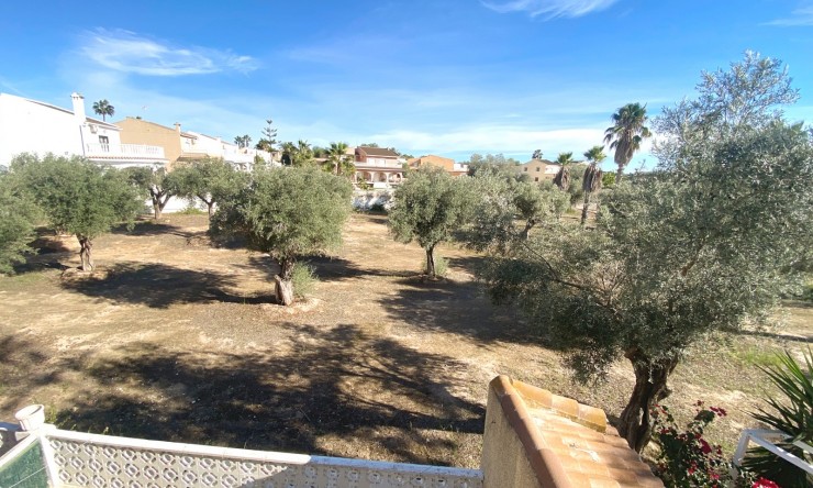 Re-Sale - Townhouse - Benijofar - Monte Azul
