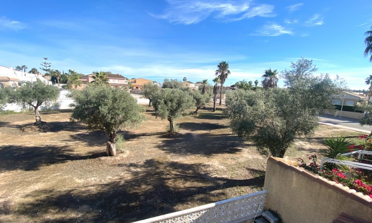 Re-Sale - Townhouse - Benijofar - Monte Azul