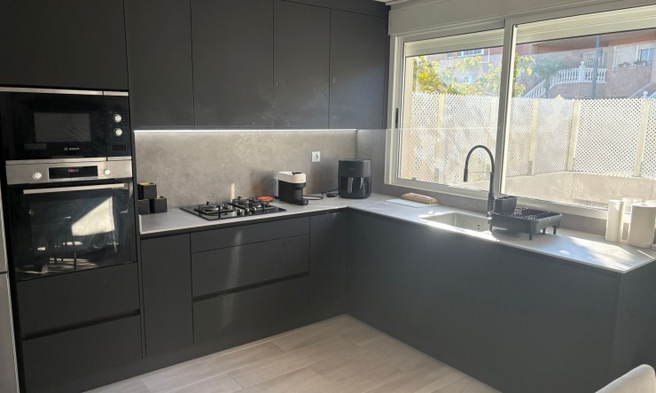 Re-Sale - Townhouse - Algorfa - Algorfa - Village