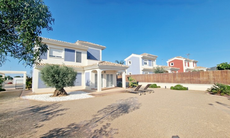 Nouveau - Villa - Purias