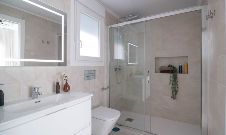 Nieuw - Herenhuis - Jerónimo y Avileses