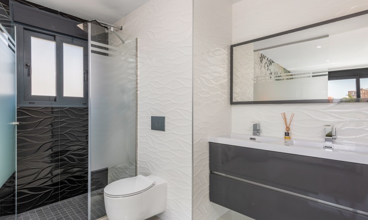 Nueva - Chalet - Playa Paraiso