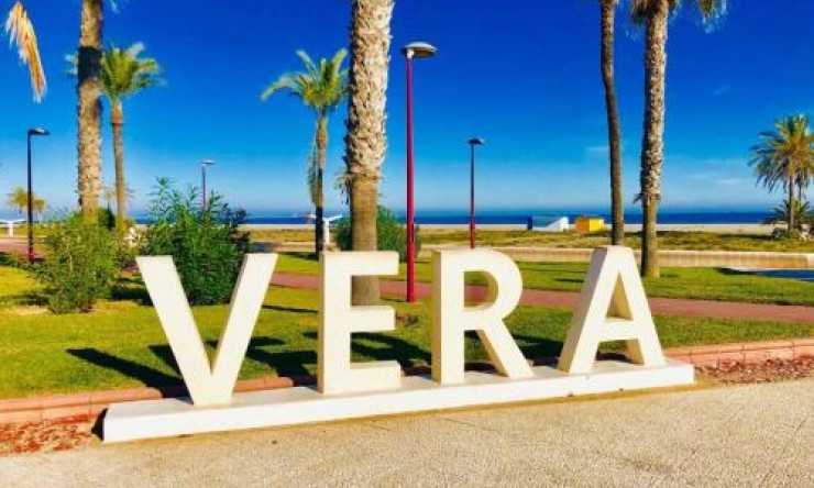 Nye - Frittliggende Villa - Vera