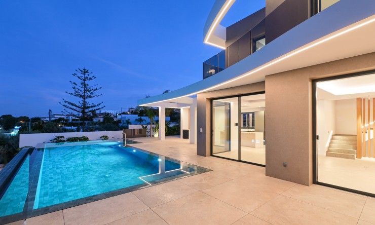 Nieuw - Vrijstaande Villa - Benissa