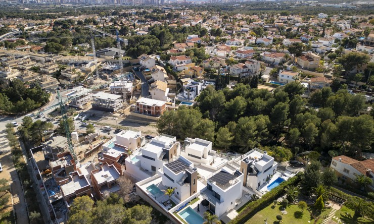 New - Detached Villa - Coloma