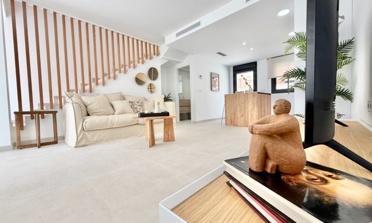 Nueva - Apartamento - Cox