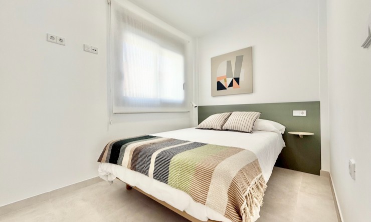 Nueva - Apartamento - Cox