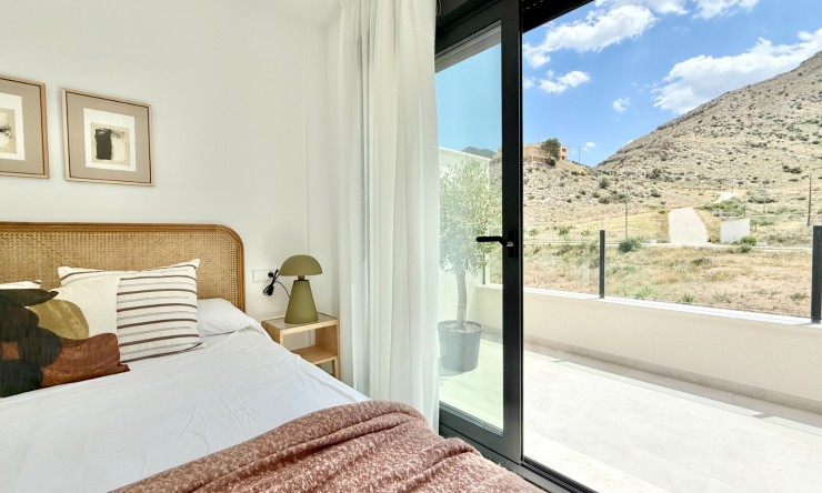 New - Apartment - Cox