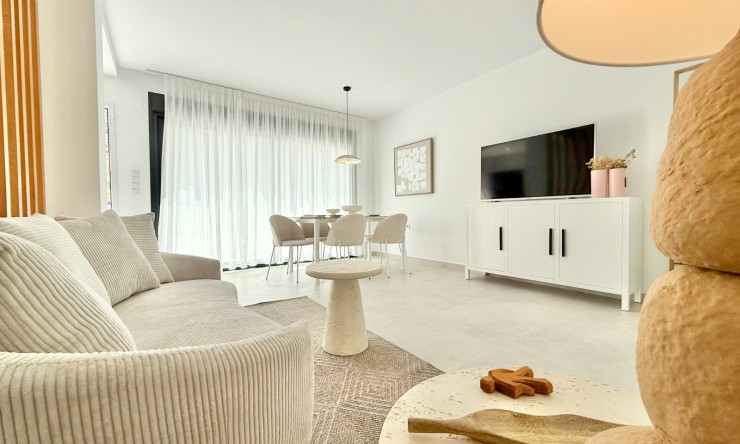 Nueva - Apartamento - Cox