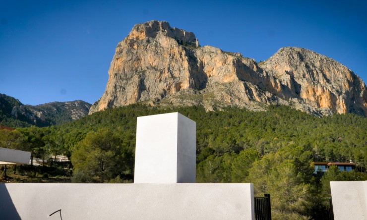 Nieuw - Halfvrijstaand - Polop