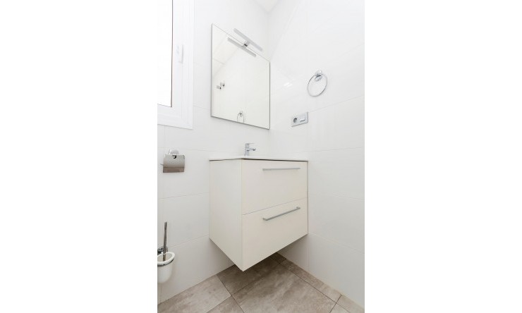 Nieuw - Herenhuis - Torrevieja