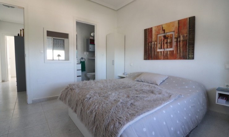 Re-Sale - Detached Villa - Algorfa - Lomas de La Juliana