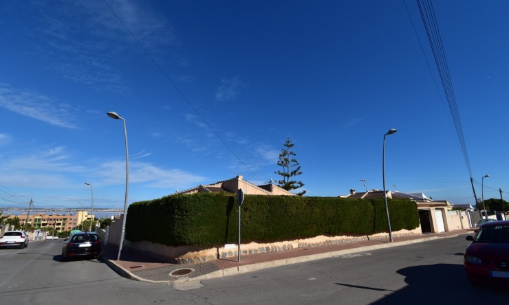 Re-Sale - Semi Detached Villa - Orihuela Costa - Los Balcones