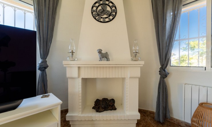 Re-Sale - Detached Villa - Benimar - Benimar I