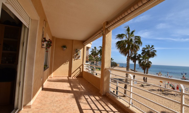 Re-Sale - Apartment - La Mata - La Mata - Town