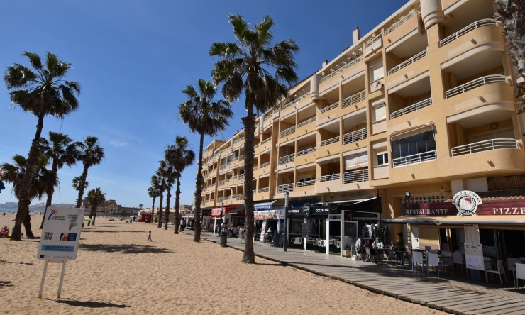 Re-Sale - Apartment - La Mata - La Mata - Town
