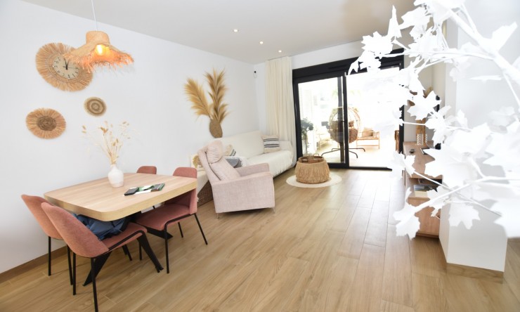 Re-Sale - Apartment - Torrevieja - Los Balcones