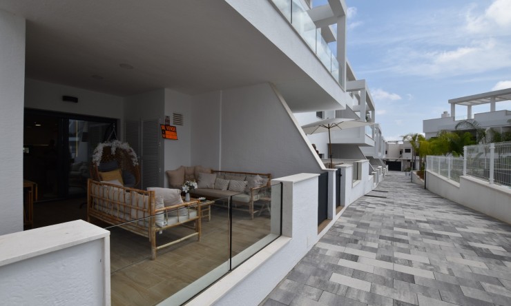 Re-Sale - Apartment - Torrevieja - Los Balcones