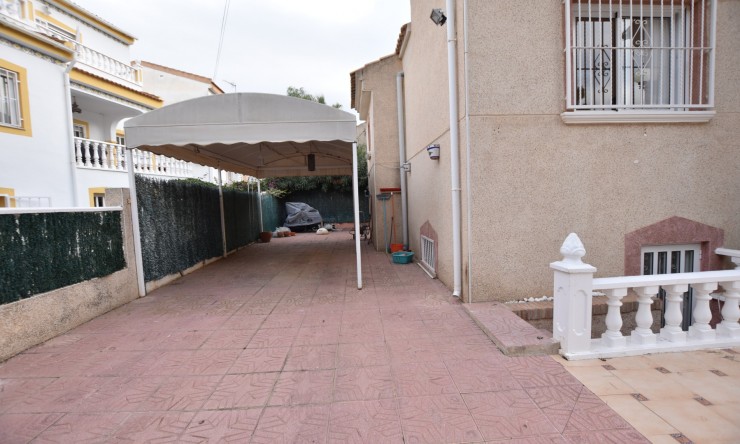 Re-Sale - Detached Villa - Algorfa - Montemar